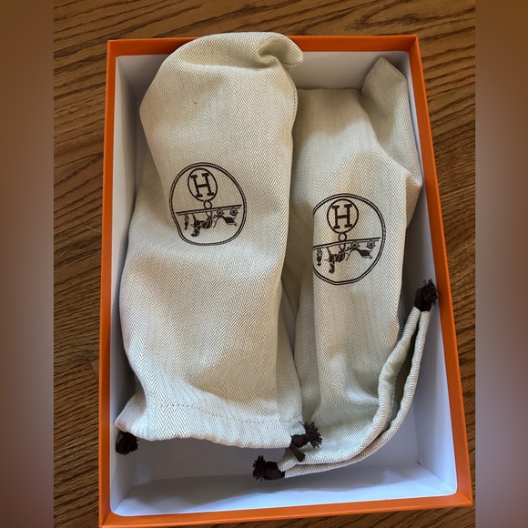 Hermes Oran Sandal - Picture 3 of 15